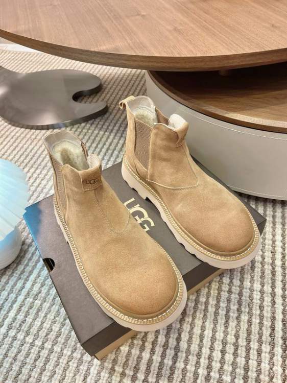 Picture of UGG Shoes _SKUUGGsz35-40LL091719722
